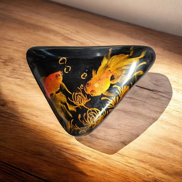 Vintage Handpainted Koi Paper Weight Laquered. - Picture 1 of 5